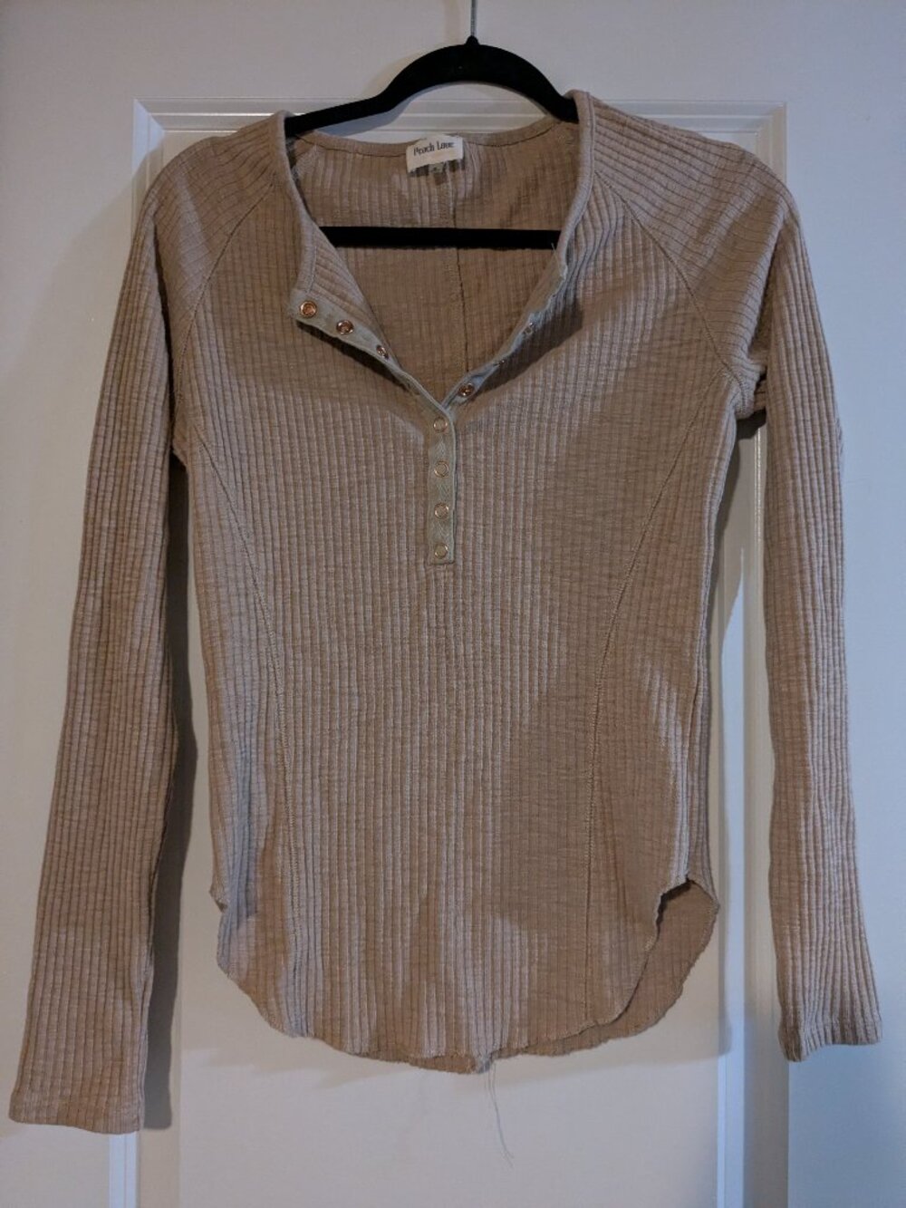 Peach Love California long sleeved top